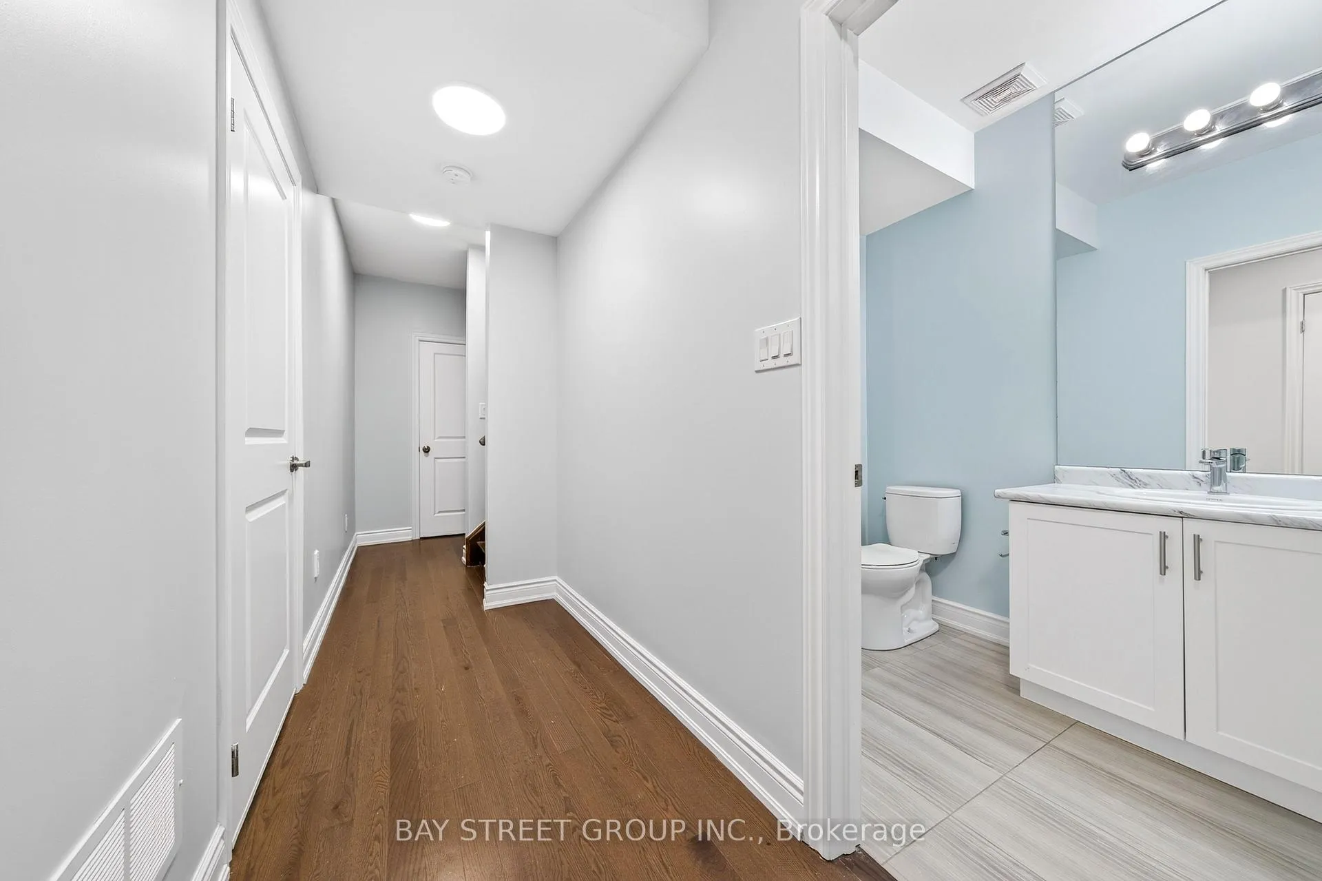 Photo 39 of 122 Lichfield Road, Markham, Unionville — HOMEH