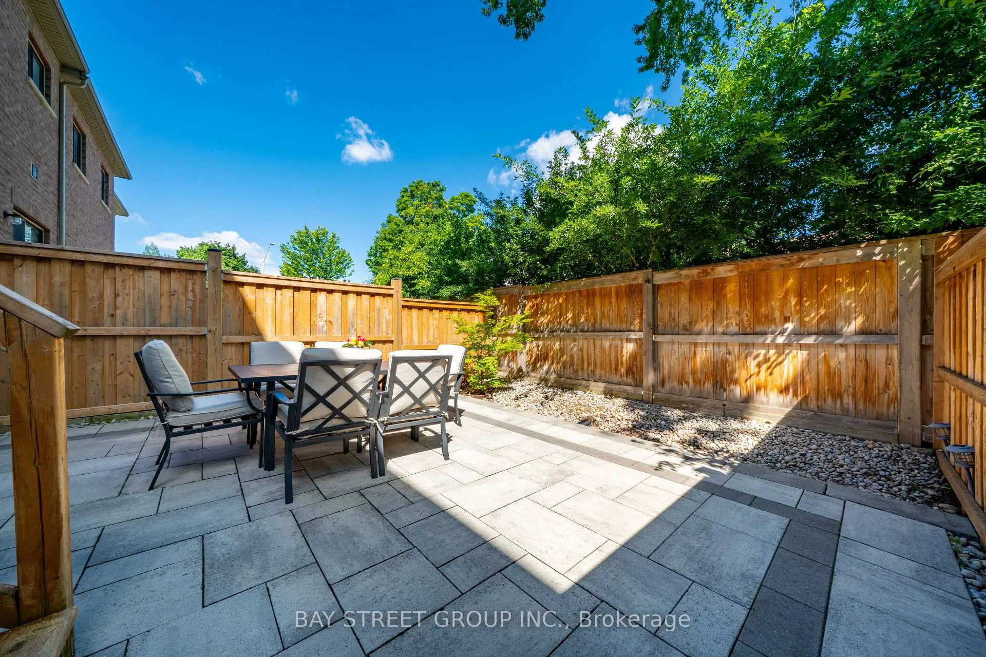 Photo 45 of 122 Lichfield Road, Markham, Unionville — HOMEH