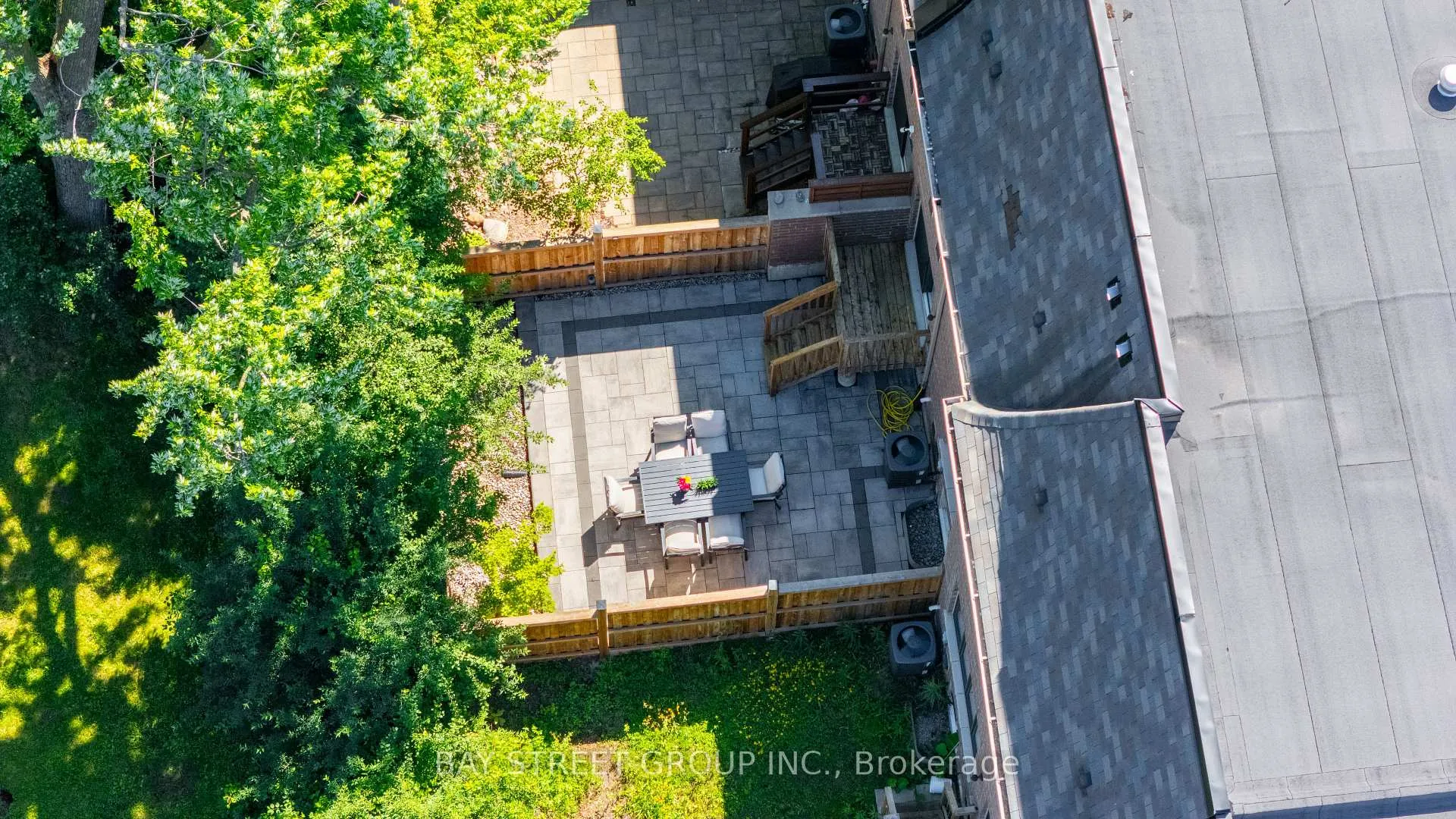 Photo 47 of 122 Lichfield Road, Markham, Unionville — HOMEH