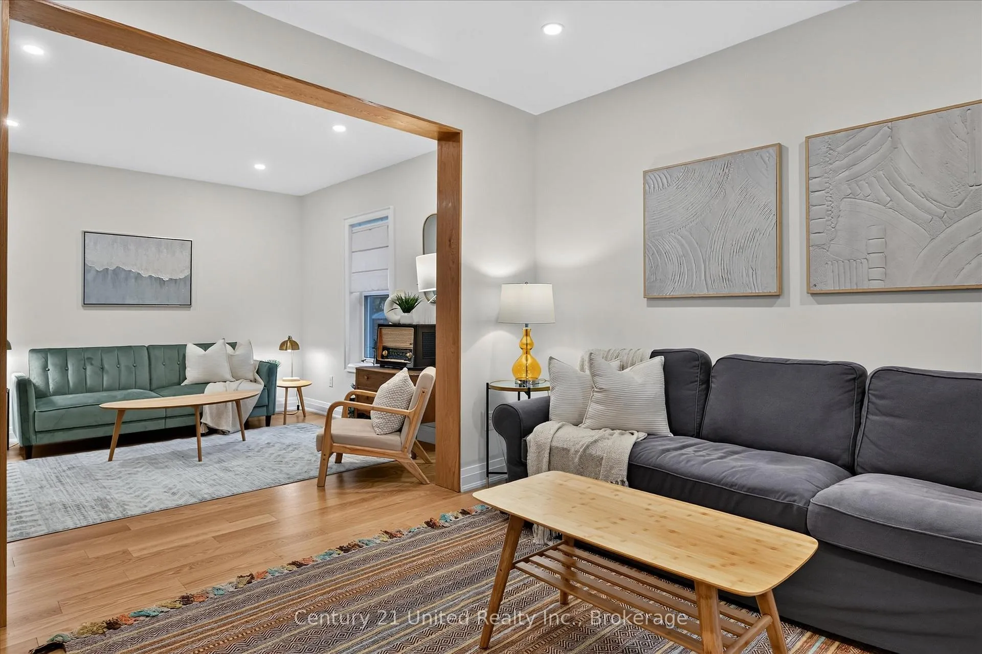 Photo 3 of 217 Euclid Avenue, Peterborough, Ashburnham Ward 4 — HOMEH