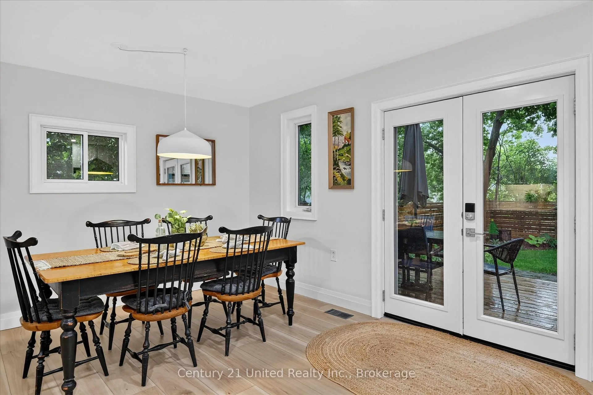 Photo 14 of 217 Euclid Avenue, Peterborough, Ashburnham Ward 4 — HOMEH