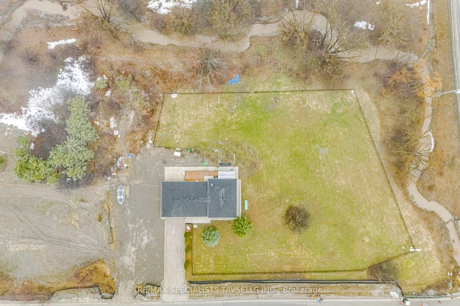 Photo 5 of 11075 Clarkway Drive, Brampton, Highway 427 — HOMEH