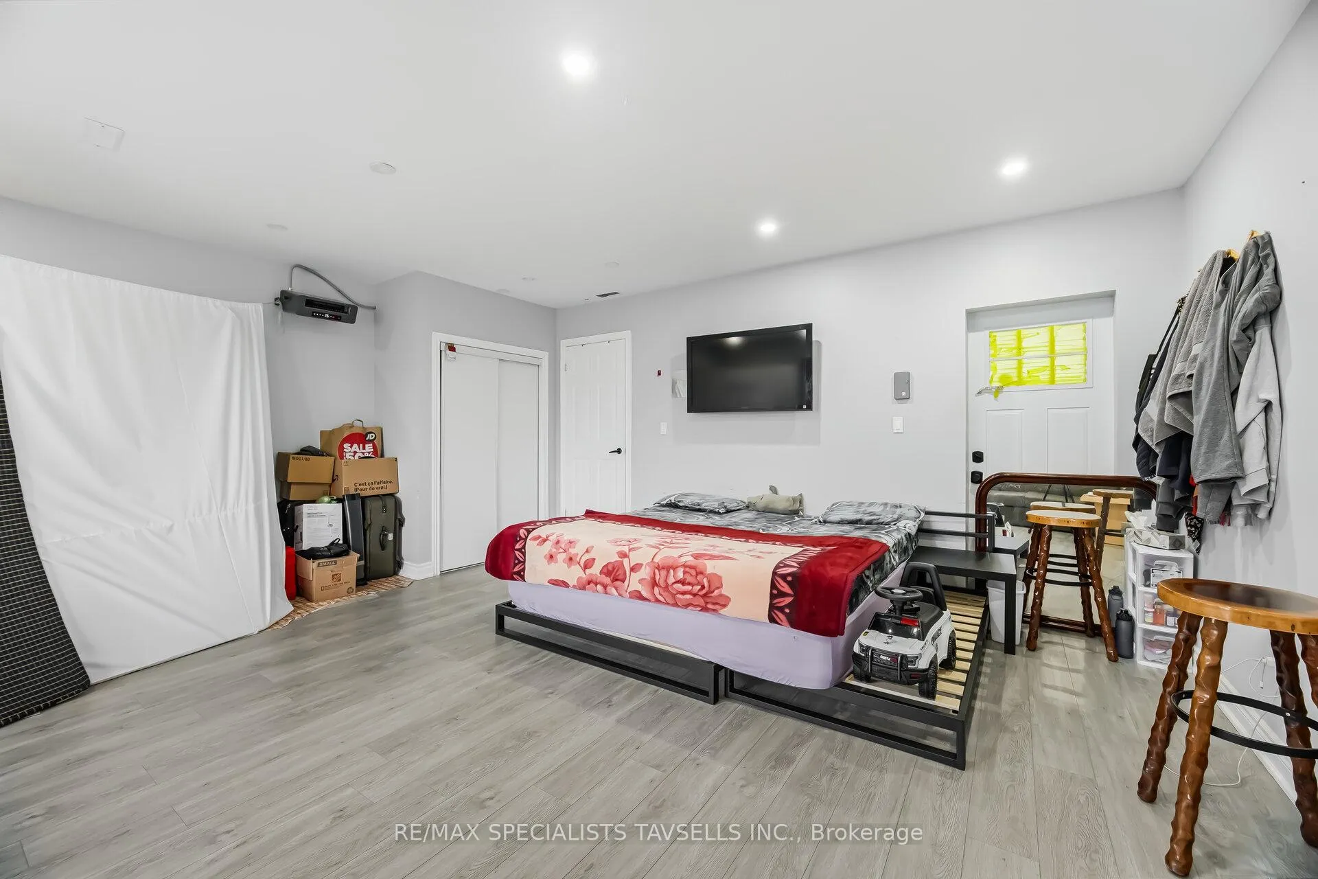 Photo 24 of 11075 Clarkway Drive, Brampton, Highway 427 — HOMEH