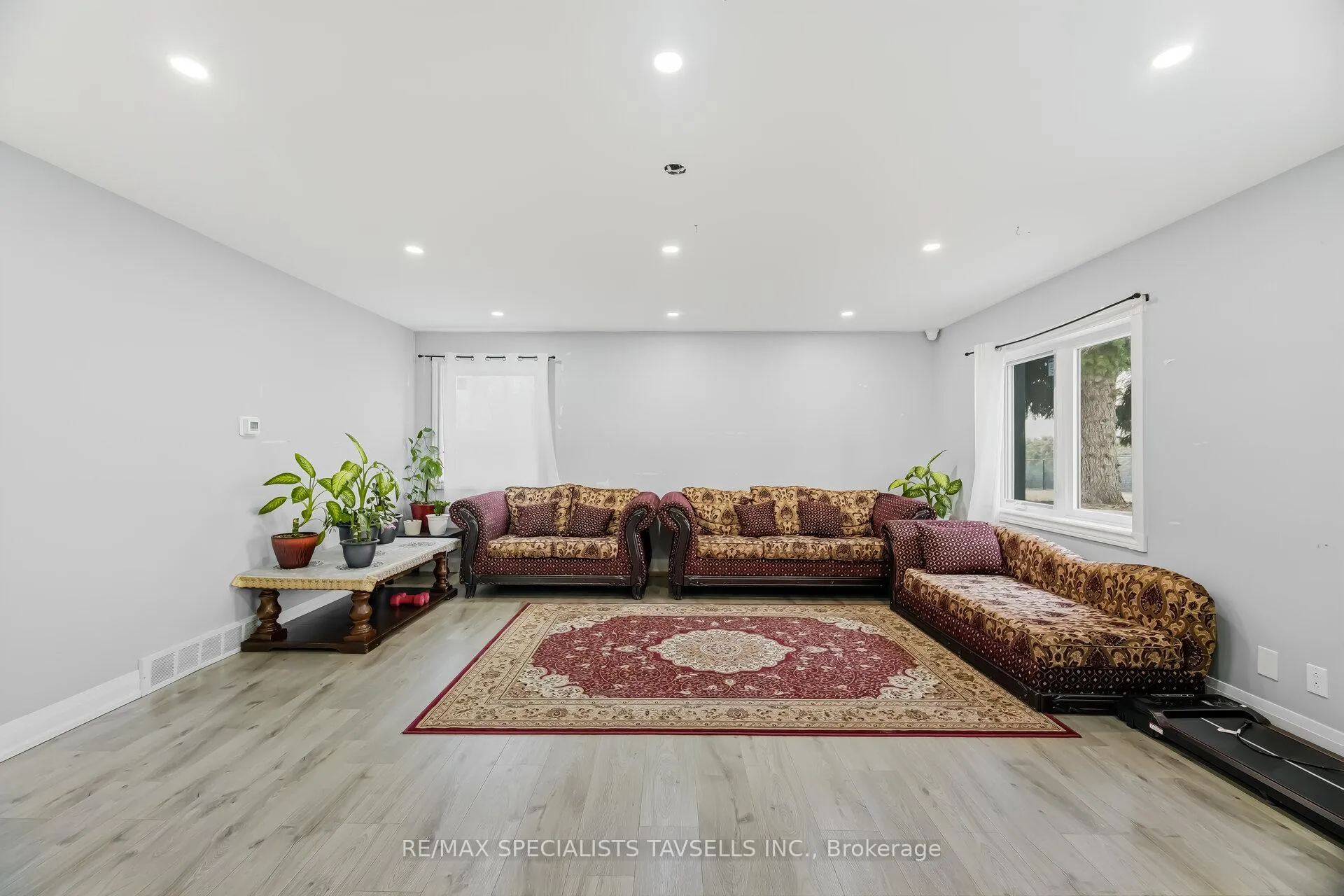 Photo 27 of 11075 Clarkway Drive, Brampton, Highway 427 — HOMEH