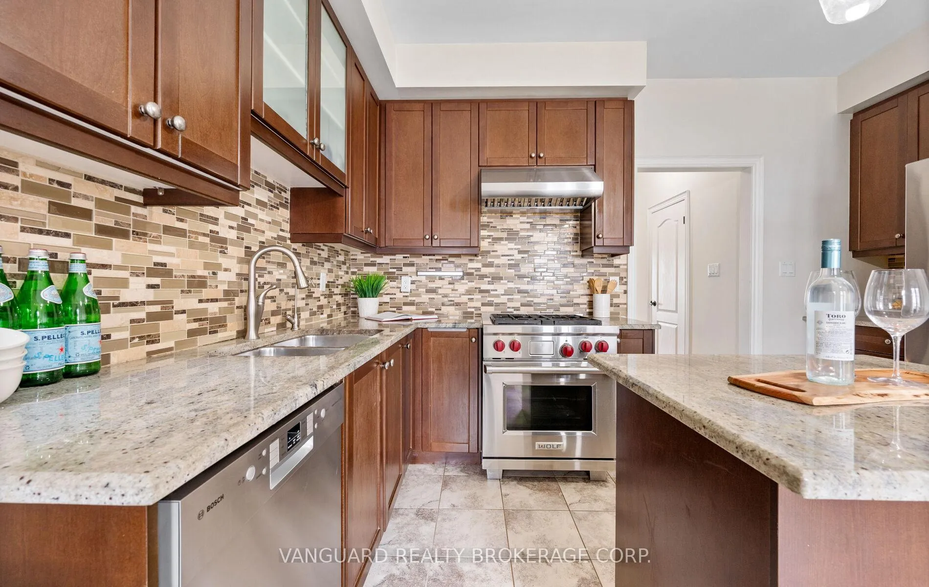 Photo 19 of Unit 3, 8441 Islington Avenue, Vaughan, Islington Woods — HOMEH