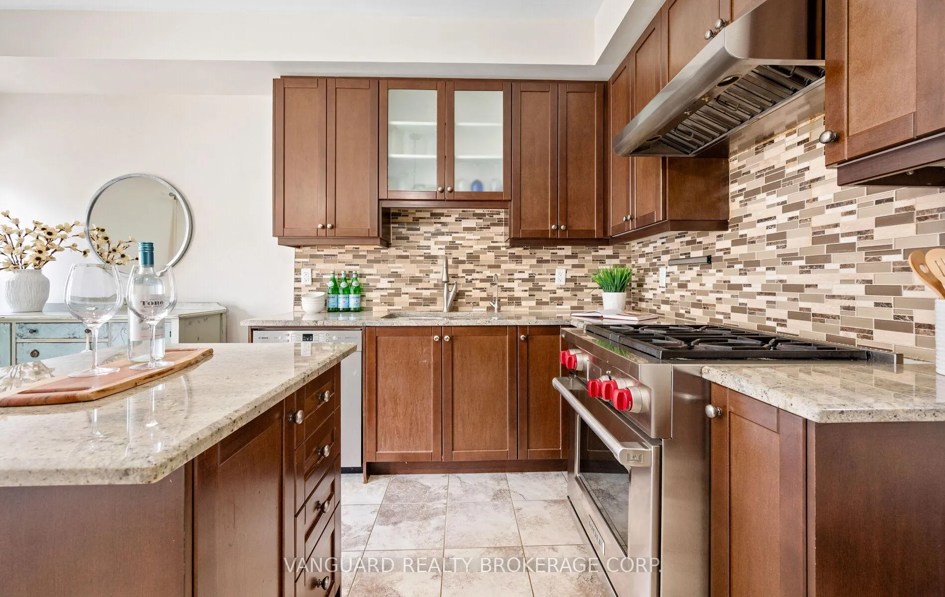 Photo 22 of Unit 3, 8441 Islington Avenue, Vaughan, Islington Woods — HOMEH