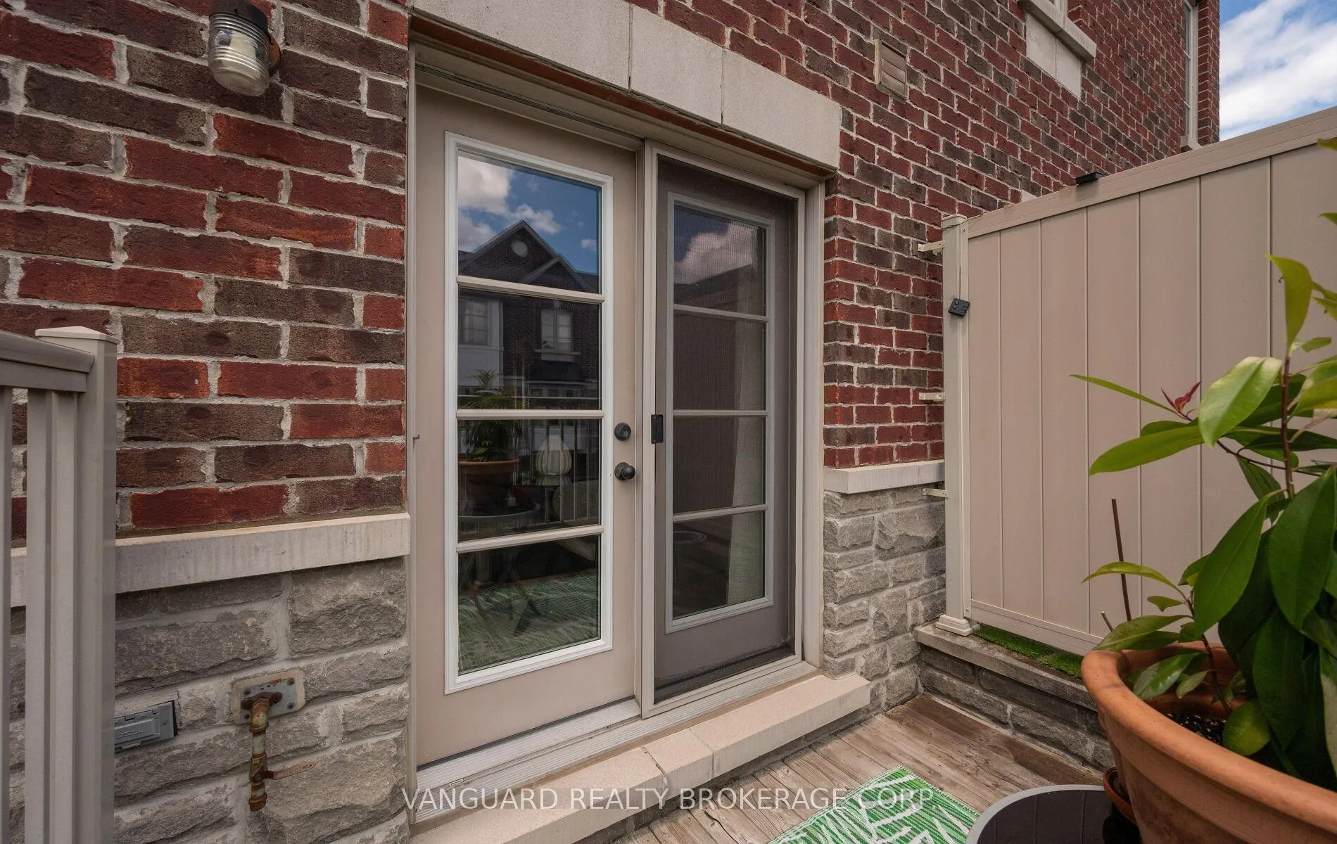 Photo 25 of Unit 3, 8441 Islington Avenue, Vaughan, Islington Woods — HOMEH