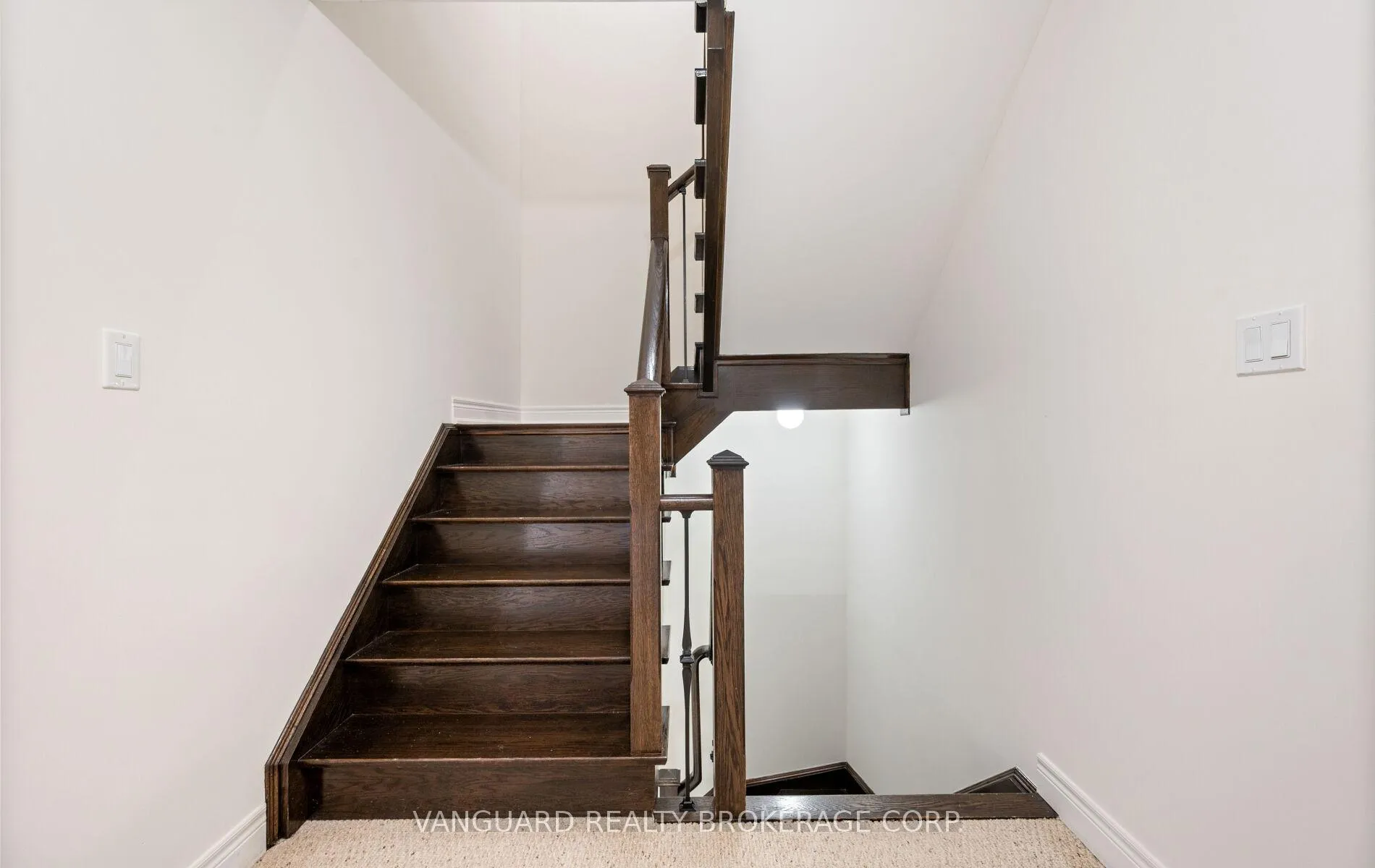 Photo 35 of Unit 3, 8441 Islington Avenue, Vaughan, Islington Woods — HOMEH