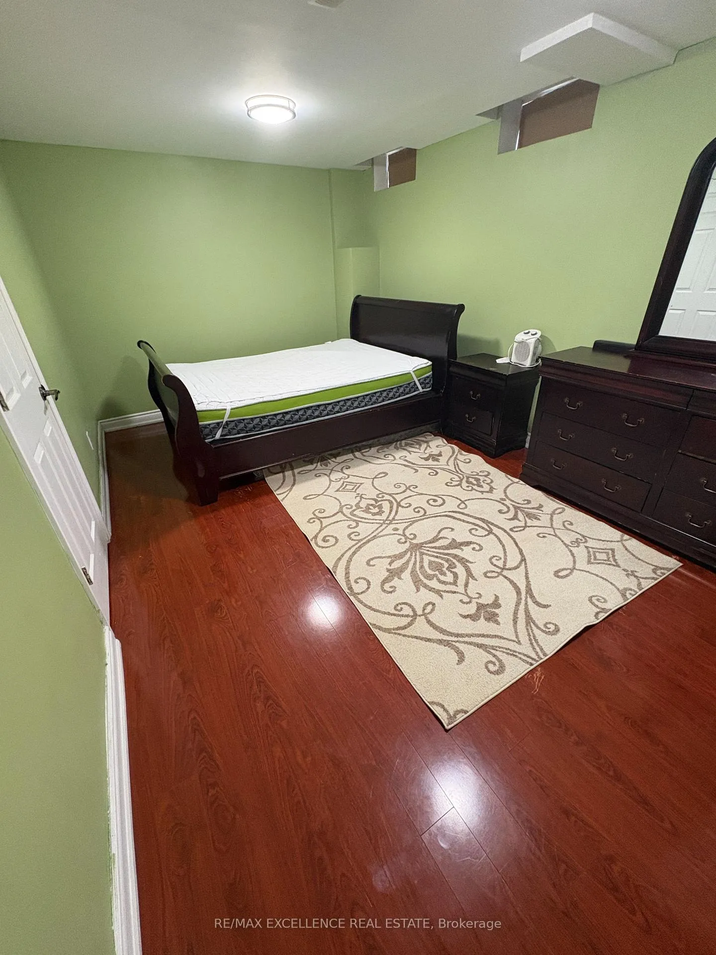Photo 1 of 11 Naperton Drive, Brampton, Sandringham-Wellington — HOMEH