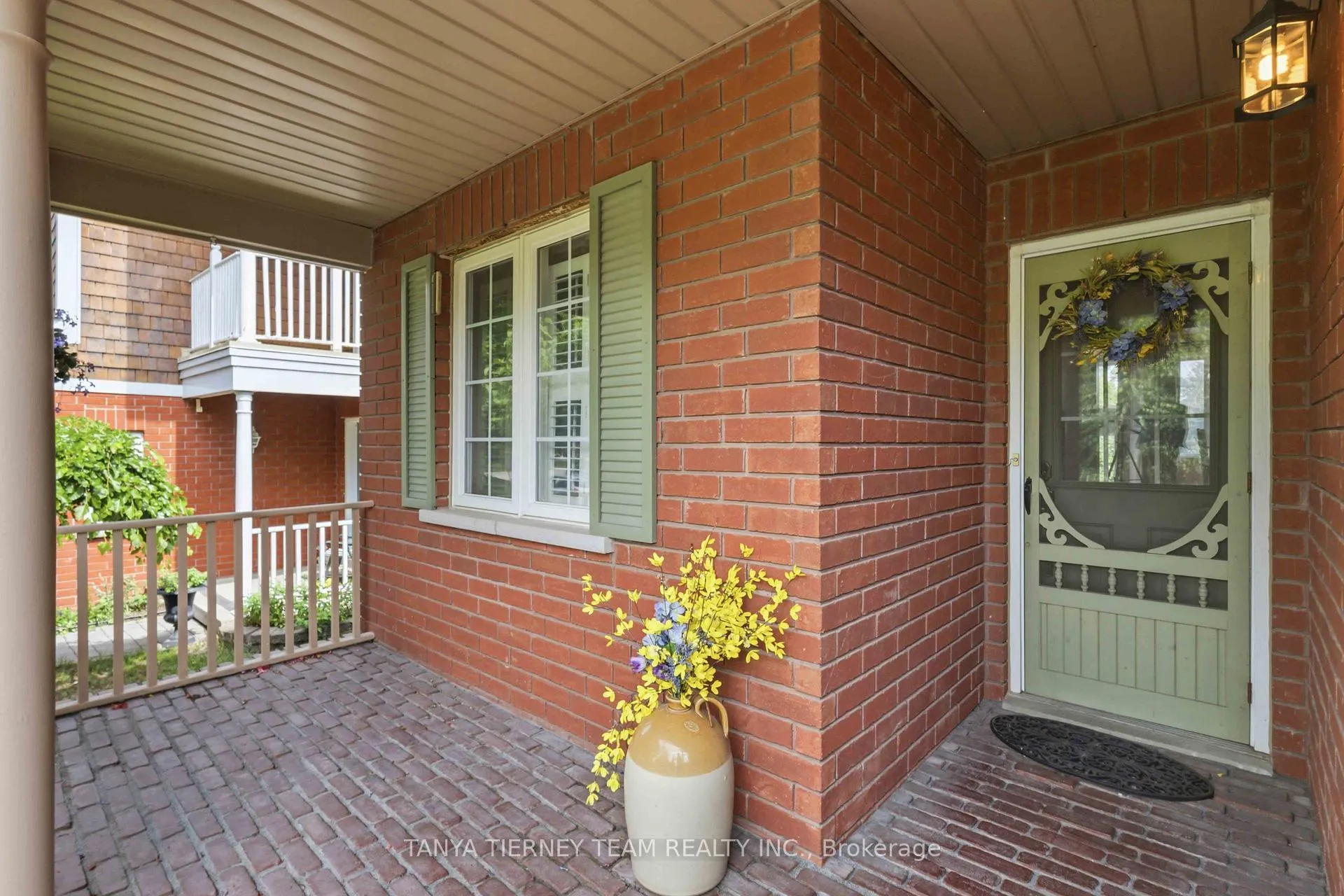 Photo 5 of 5 Cody Avenue, Whitby, Brooklin — HOMEH