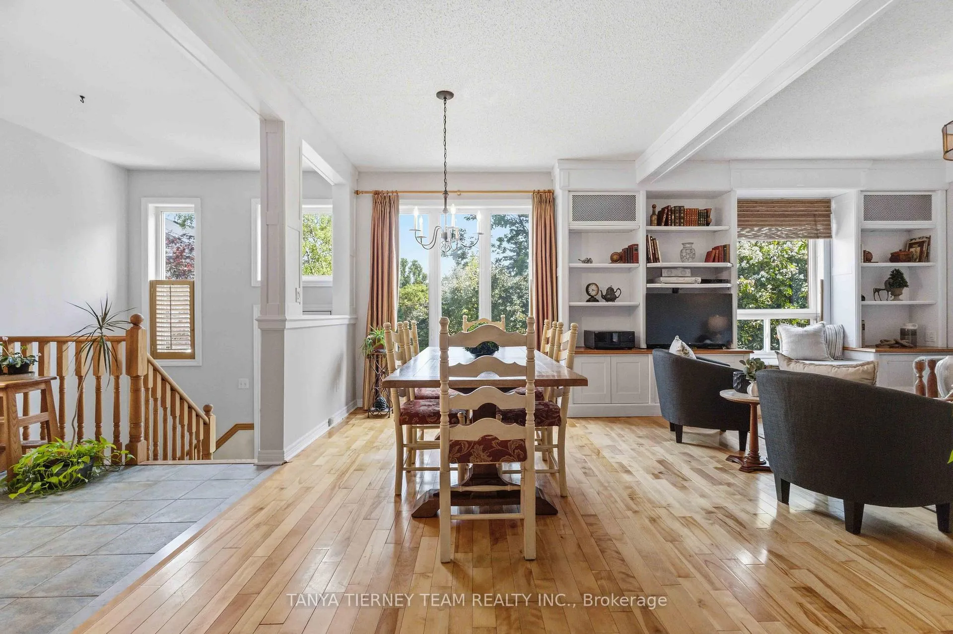 Photo 9 of 5 Cody Avenue, Whitby, Brooklin — HOMEH