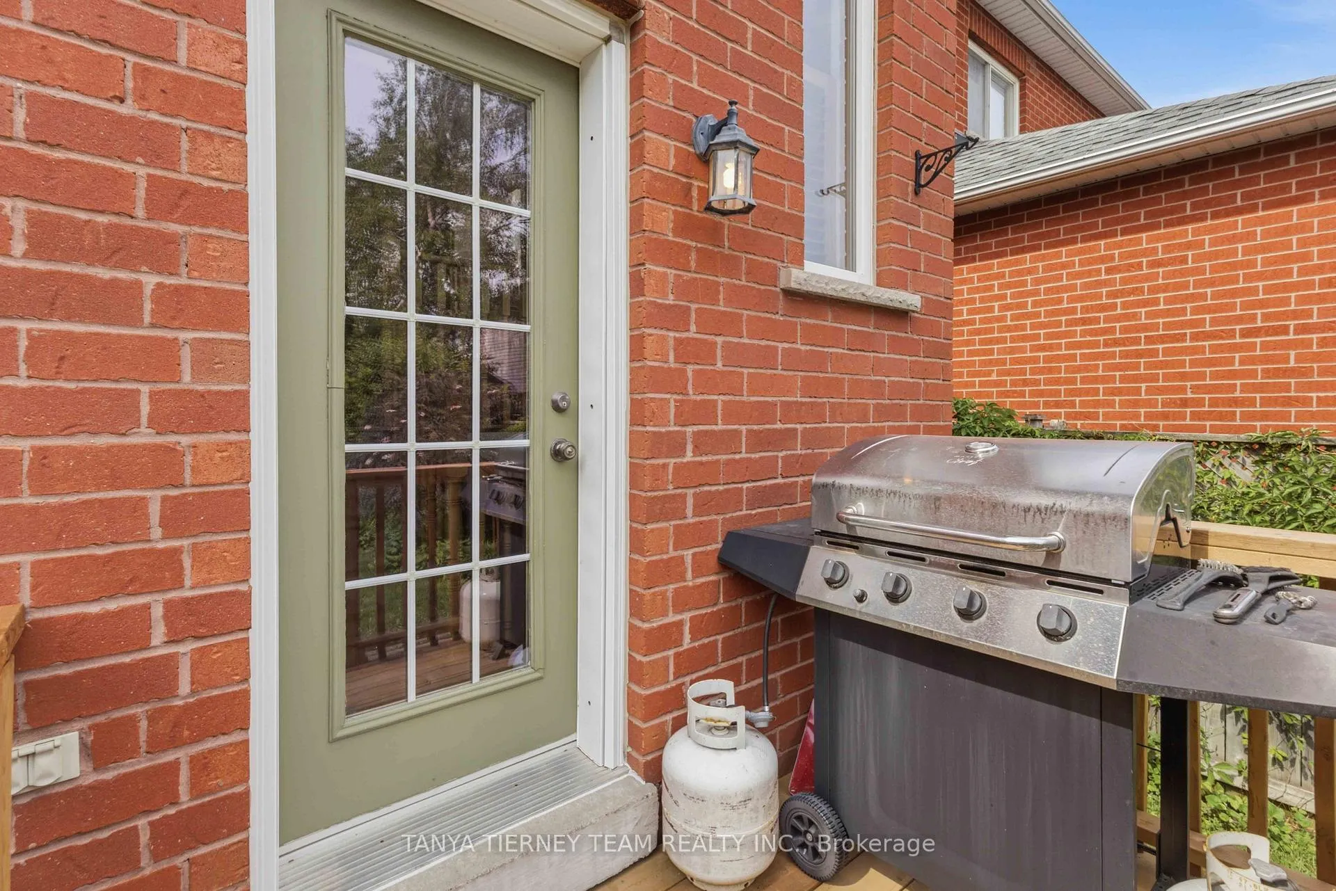 Photo 43 of 5 Cody Avenue, Whitby, Brooklin — HOMEH