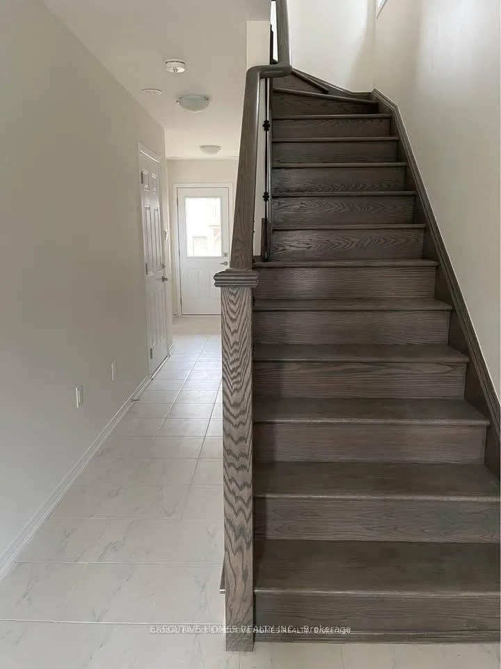 Photo 2 of 51 Holder Drive, Brantford, Empire South — HOMEH