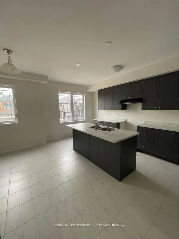 Photo 4 of 51 Holder Drive, Brantford, Empire South — HOMEH