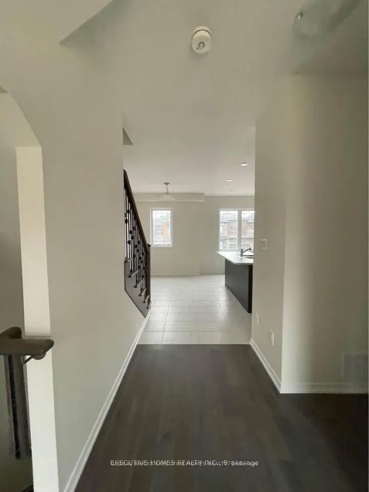 Photo 16 of 51 Holder Drive, Brantford, Empire South — HOMEH