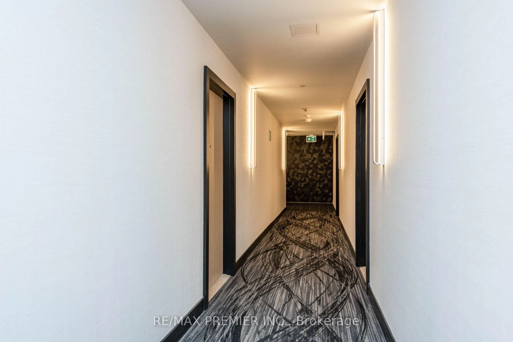 Photo 3 of Unit 808, 10 Rouge Valley Drive W, Markham, Unionville — HOMEH