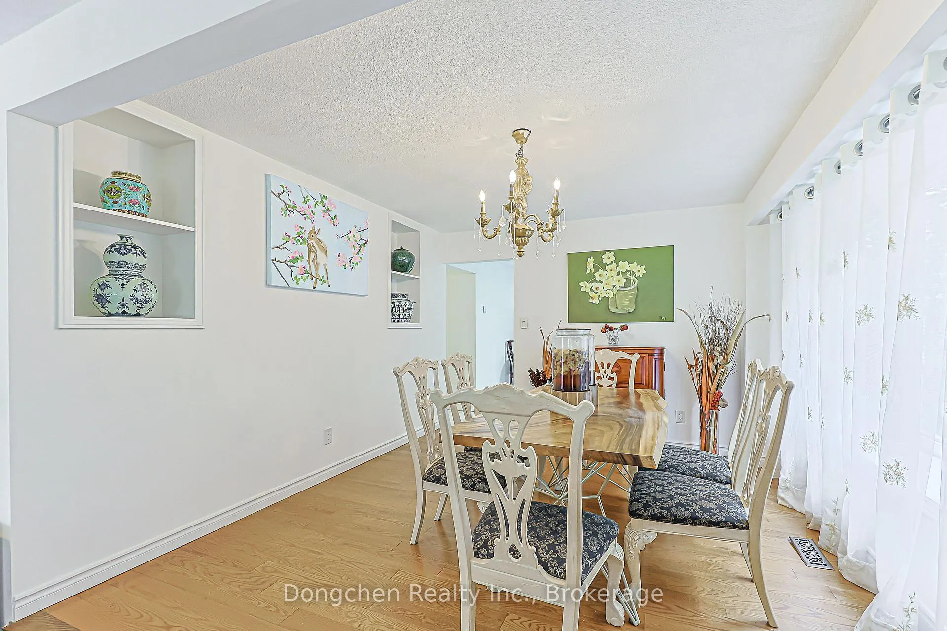 Photo 14 of 210 Huntsmill Boulevard, Scarborough, Steeles — HOMEH