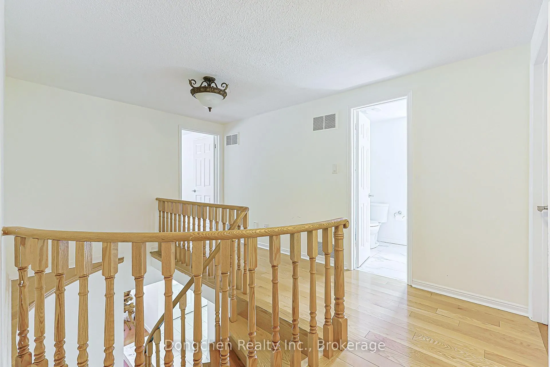Photo 30 of 210 Huntsmill Boulevard, Scarborough, Steeles — HOMEH