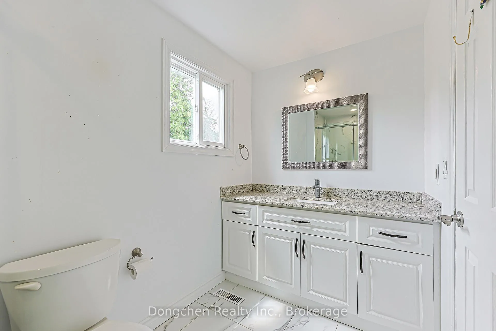 Photo 41 of 210 Huntsmill Boulevard, Scarborough, Steeles — HOMEH