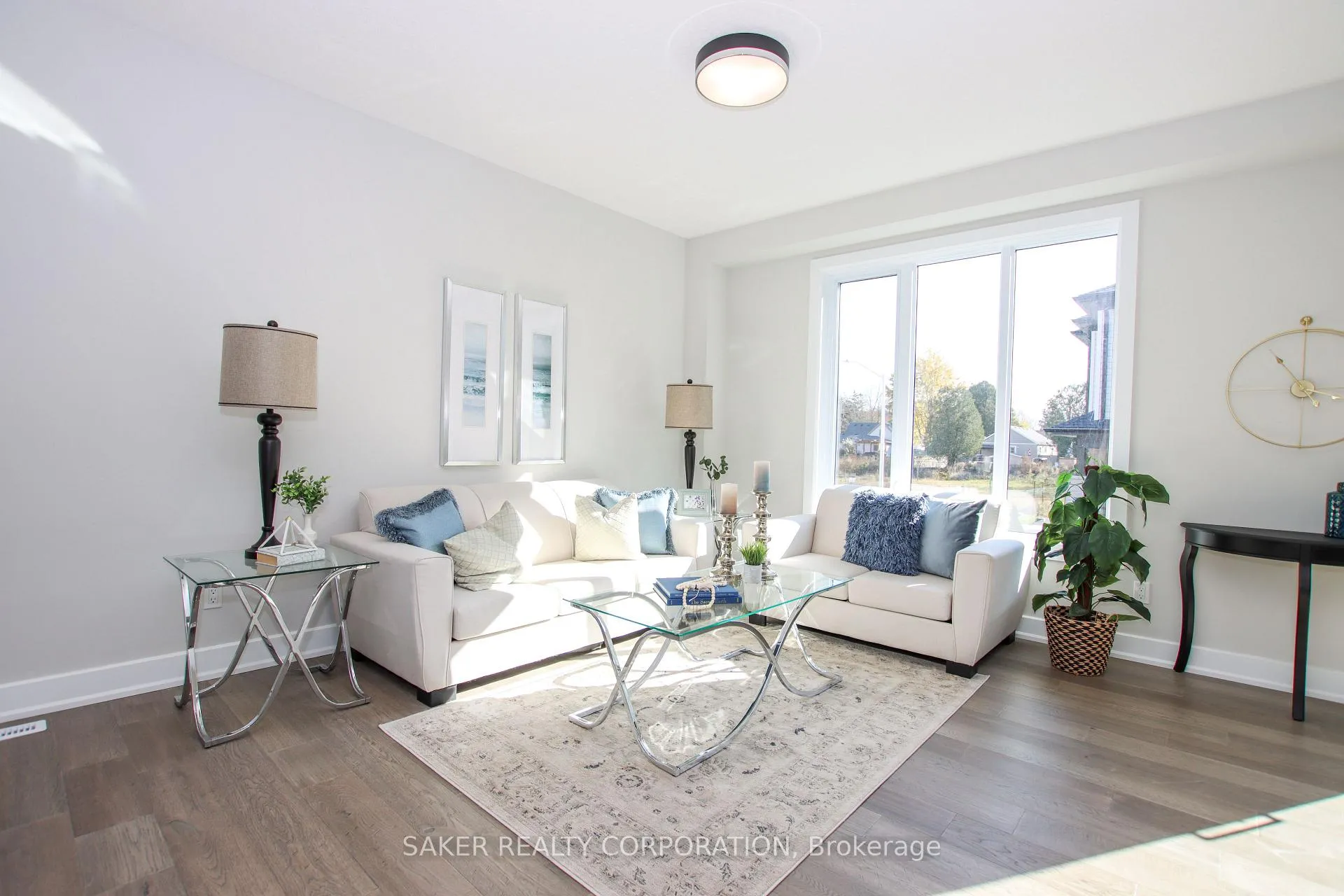 Photo 6 of 577 Regent Street, Strathroy-Caradoc, Mount Brydges — HOMEH
