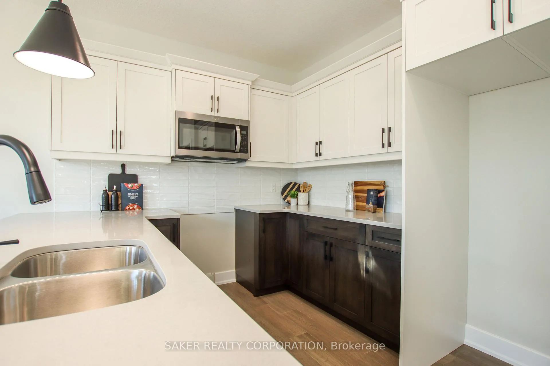 Photo 10 of 577 Regent Street, Strathroy-Caradoc, Mount Brydges — HOMEH