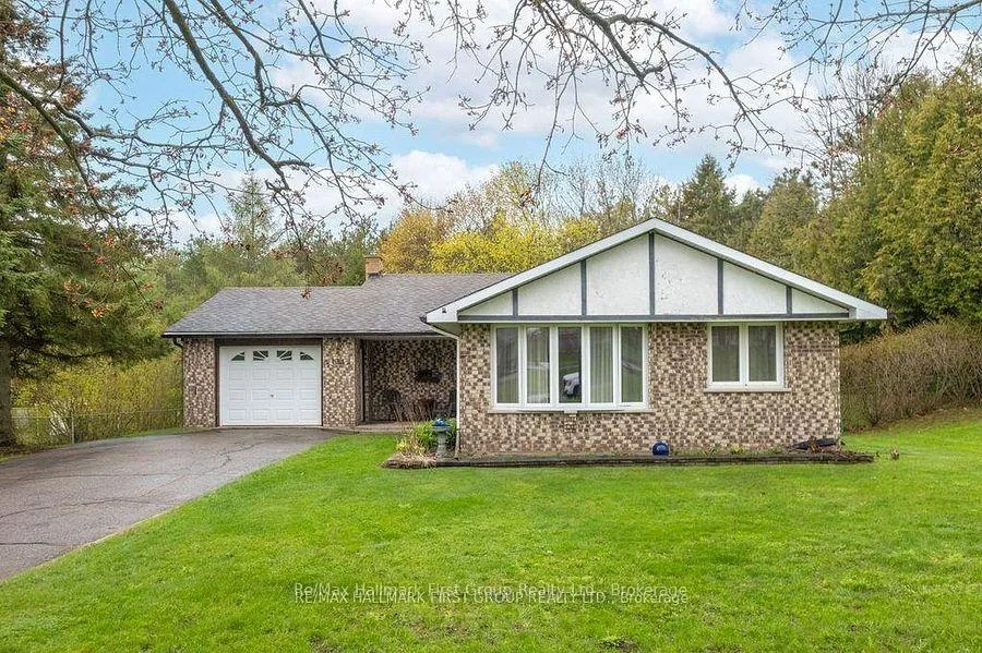 Photo 2 of 131 Corbett Drive, Kawartha Lakes, Pontypool — HOMEH