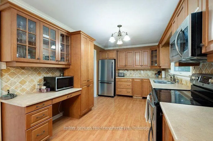 Photo 14 of 131 Corbett Drive, Kawartha Lakes, Pontypool — HOMEH
