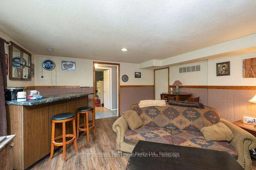 Photo 17 of 131 Corbett Drive, Kawartha Lakes, Pontypool — HOMEH