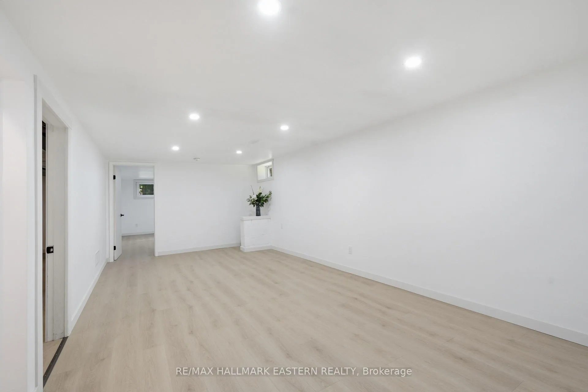 Photo 29 of 1092 Glendale Drive, Peterborough, Northcrest Ward 5 — HOMEH