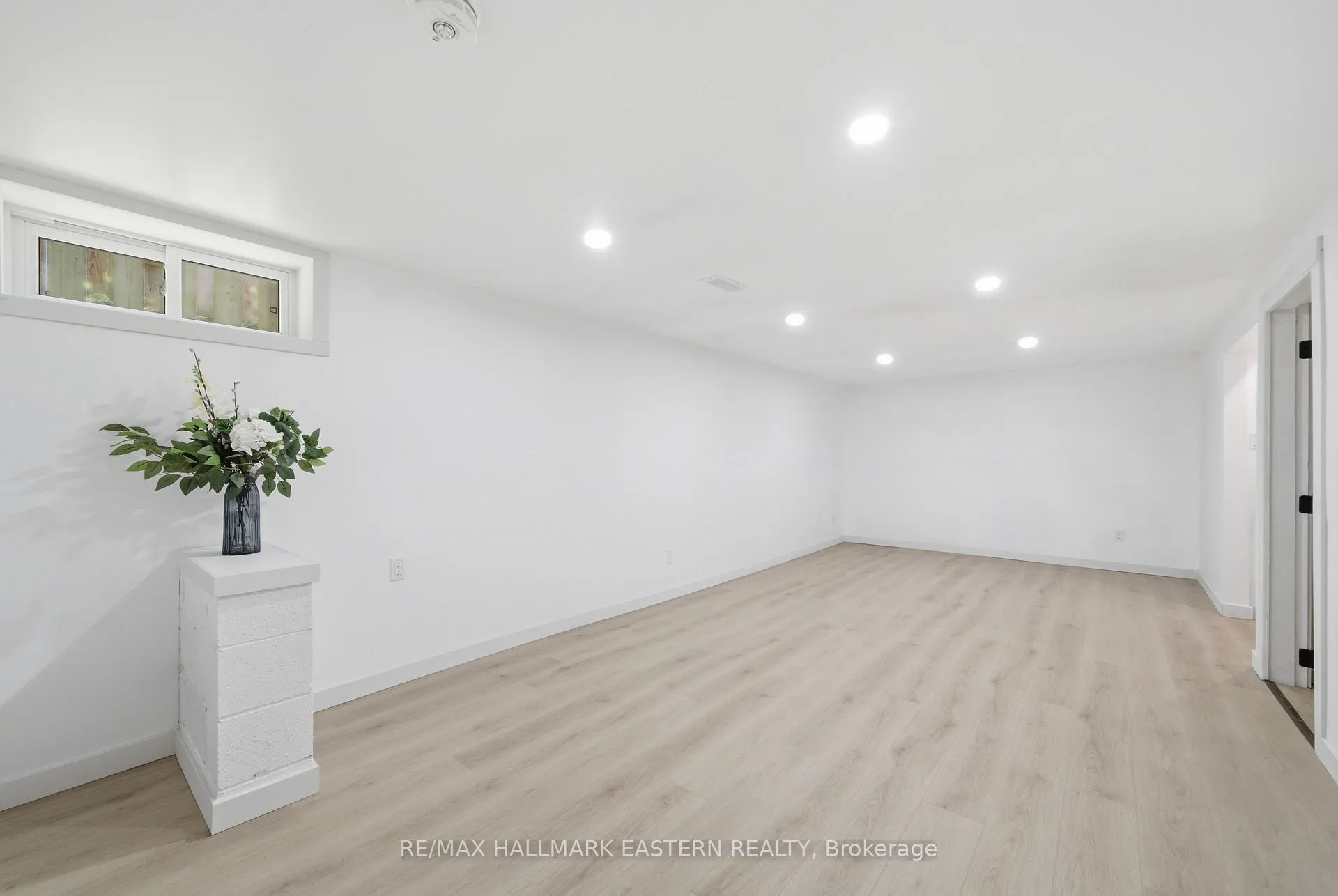 Photo 30 of 1092 Glendale Drive, Peterborough, Northcrest Ward 5 — HOMEH