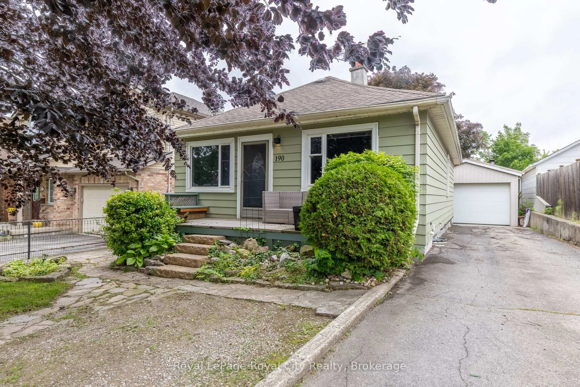 Photo 1 of 190 Grange Street, Guelph, St. George's — HOMEH