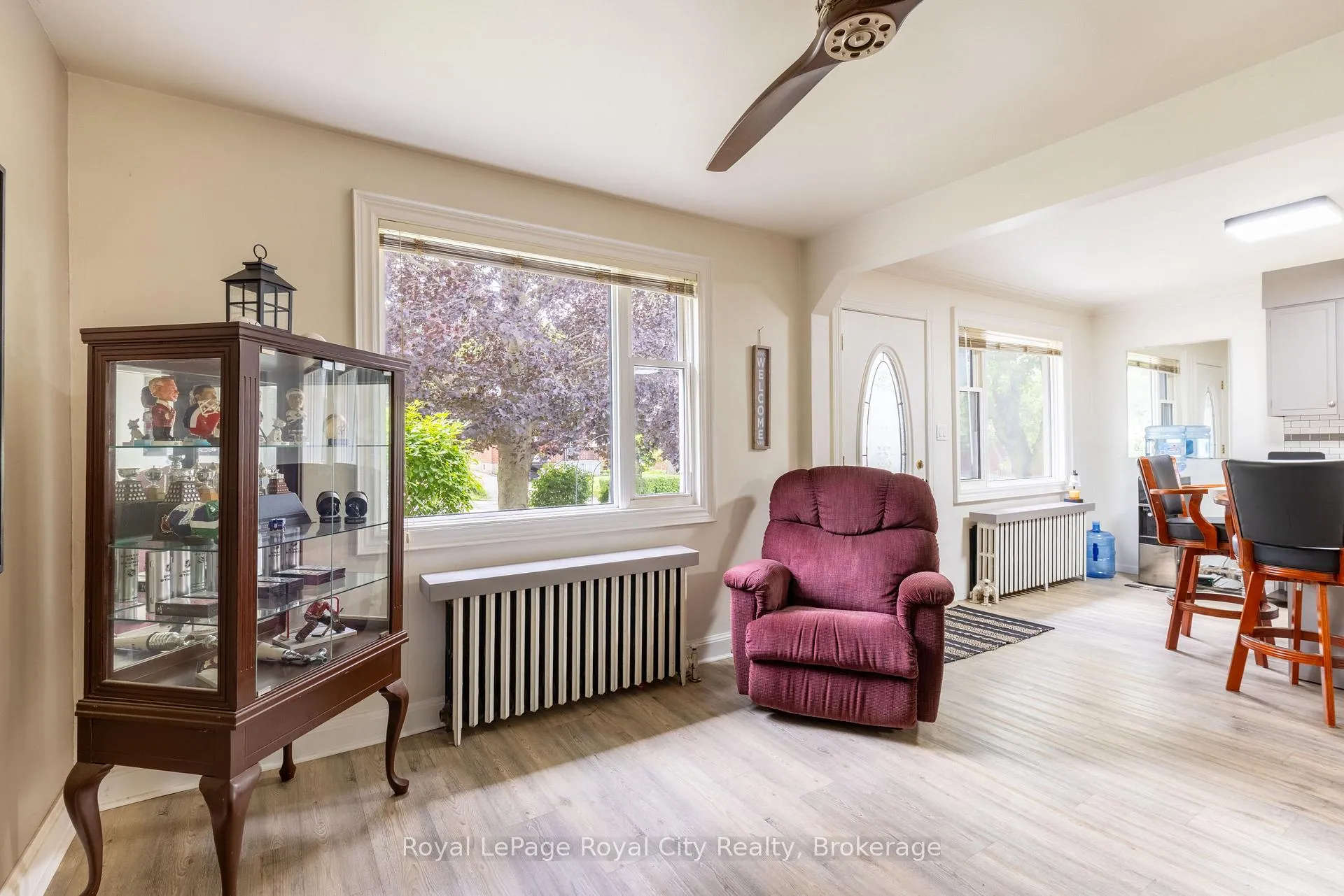 Photo 4 of 190 Grange Street, Guelph, St. George's — HOMEH