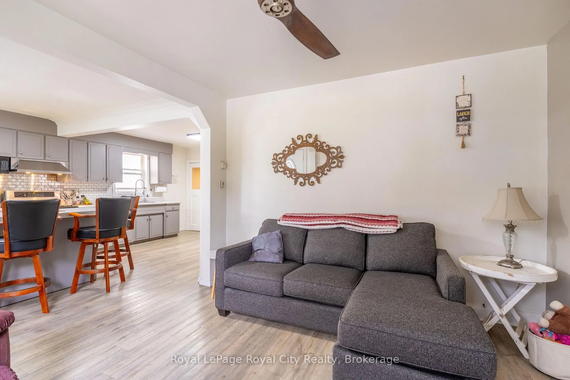 Photo 6 of 190 Grange Street, Guelph, St. George's — HOMEH