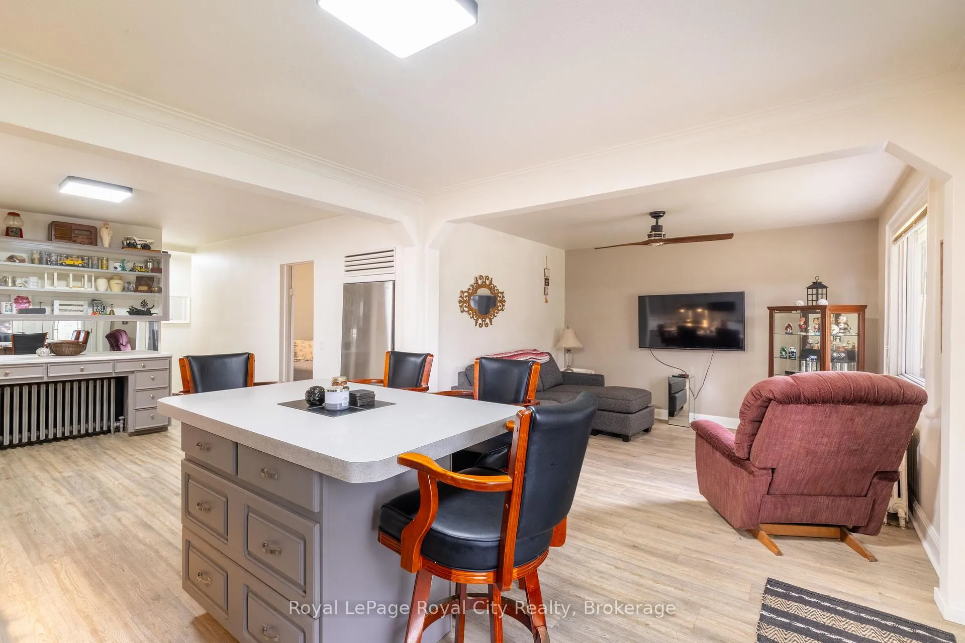 Photo 8 of 190 Grange Street, Guelph, St. George's — HOMEH
