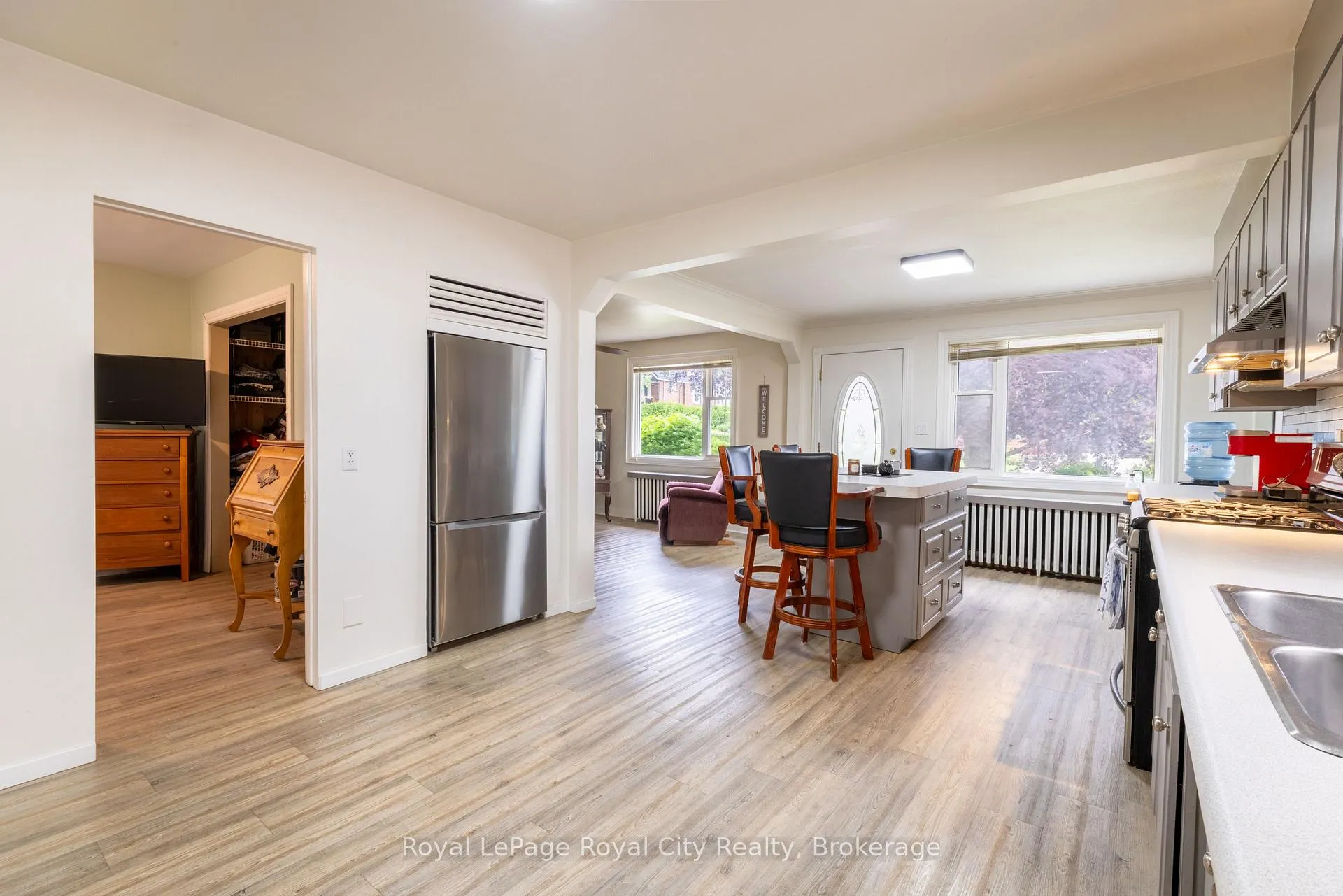 Photo 14 of 190 Grange Street, Guelph, St. George's — HOMEH