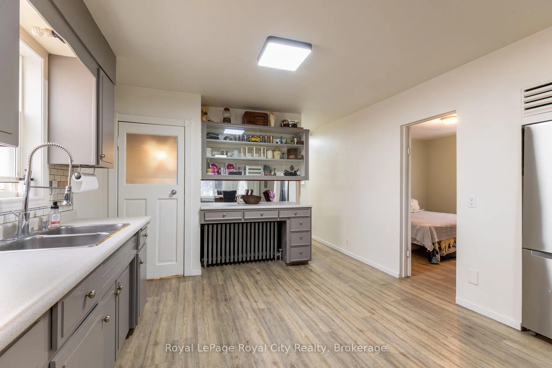 Photo 16 of 190 Grange Street, Guelph, St. George's — HOMEH
