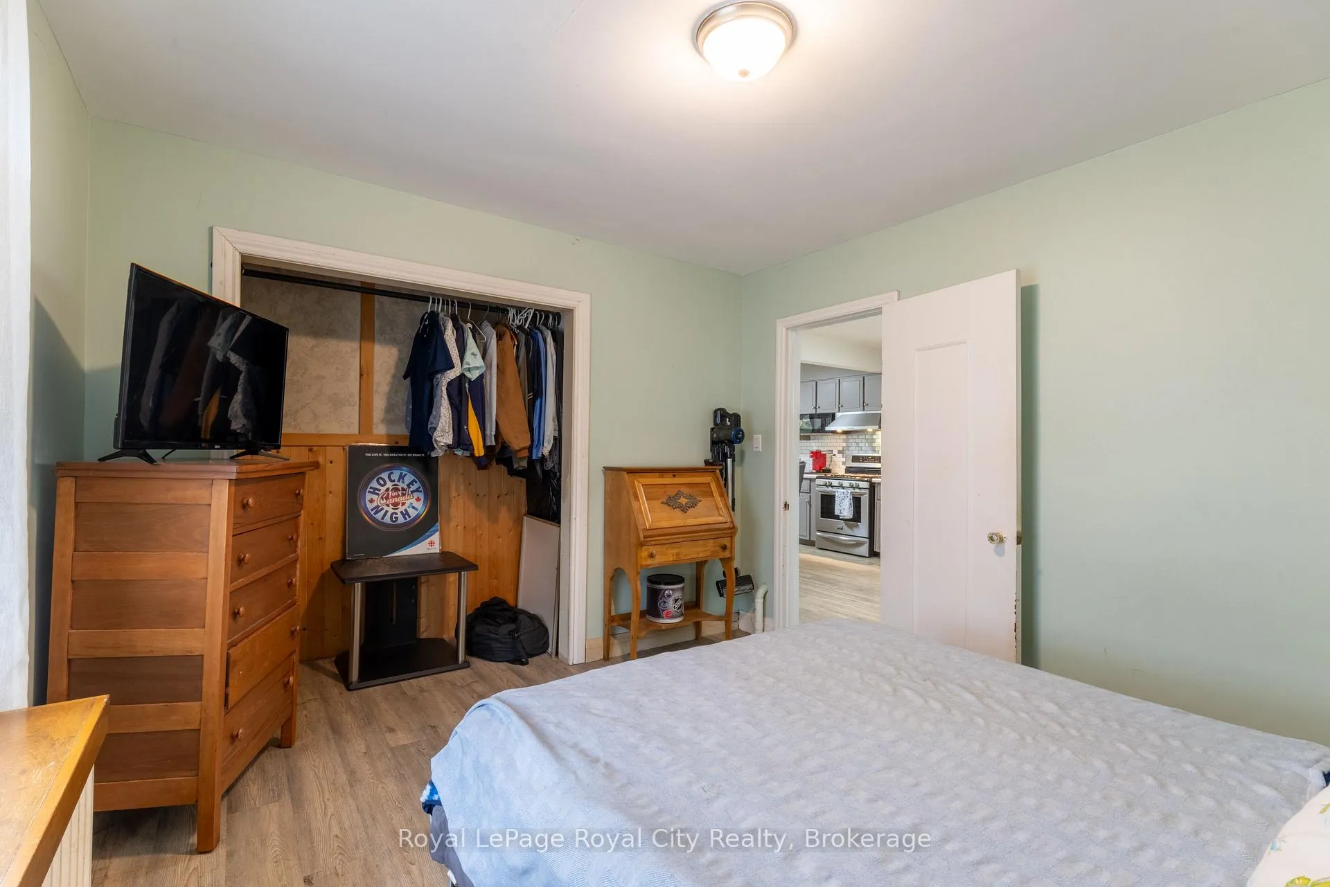 Photo 20 of 190 Grange Street, Guelph, St. George's — HOMEH