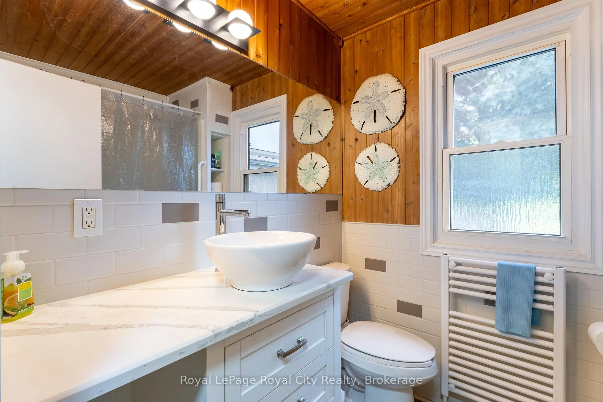 Photo 21 of 190 Grange Street, Guelph, St. George's — HOMEH