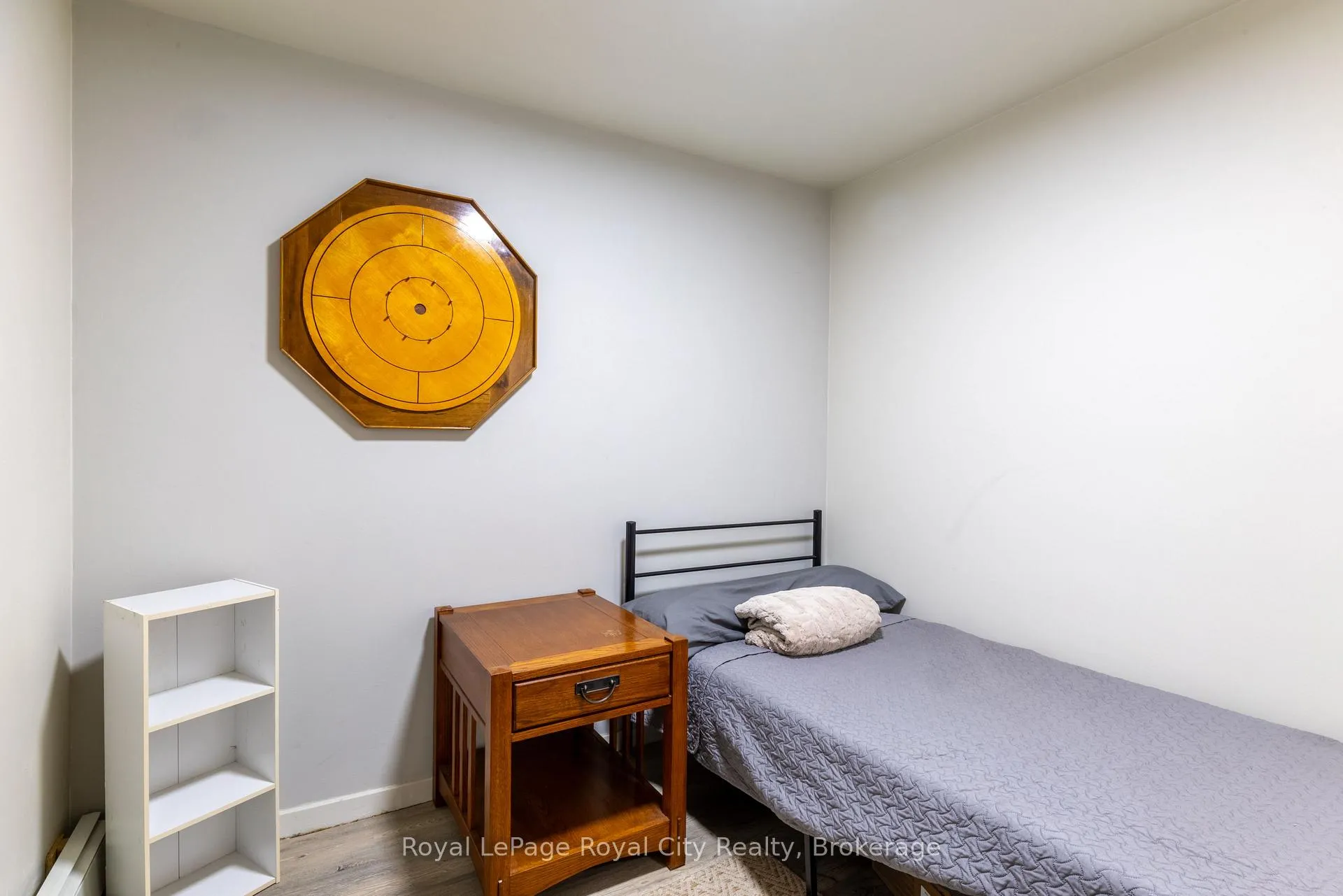 Photo 23 of 190 Grange Street, Guelph, St. George's — HOMEH