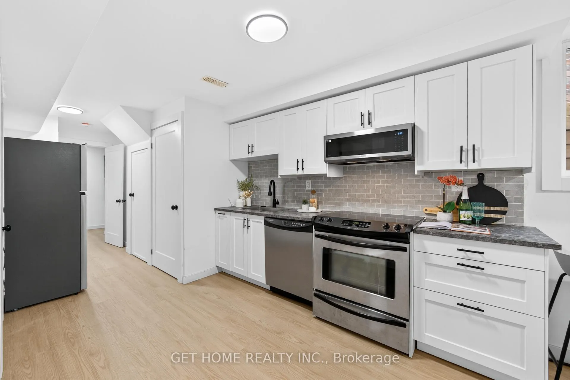 Photo 33 of 80 Wilkie Crescent, Guelph, Pineridge/Westminster Woods — HOMEH