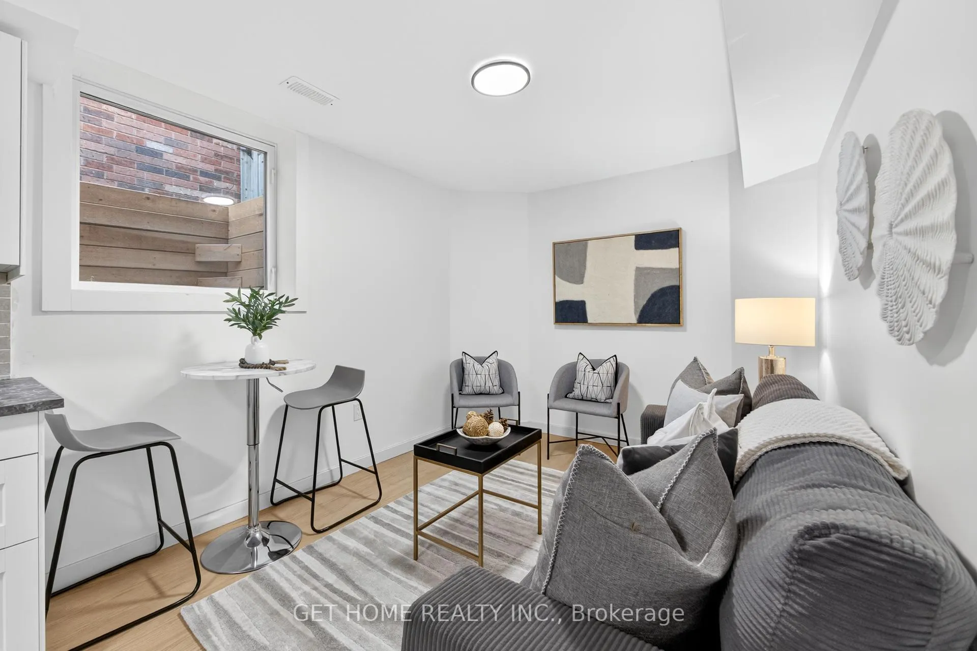 Photo 35 of 80 Wilkie Crescent, Guelph, Pineridge/Westminster Woods — HOMEH