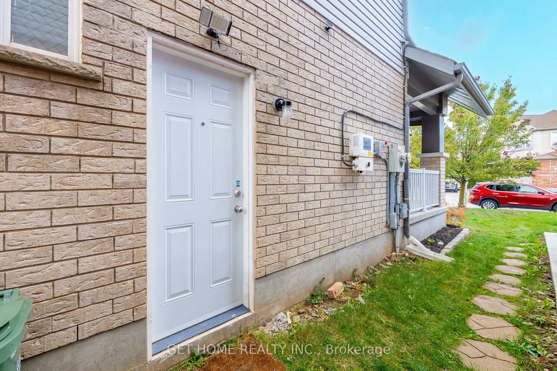Photo 42 of 80 Wilkie Crescent, Guelph, Pineridge/Westminster Woods — HOMEH