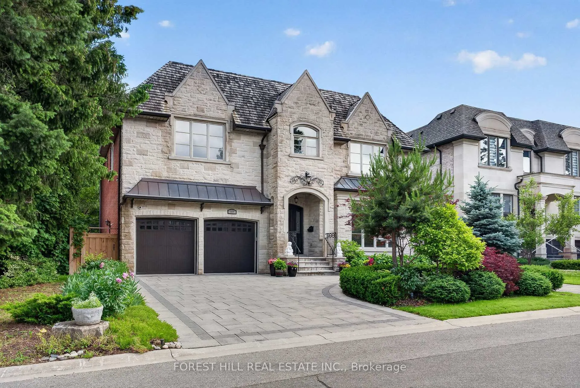 Photo 7 of 59 Munro Boulevard, North York, St. Andrew-Windfields — HOMEH