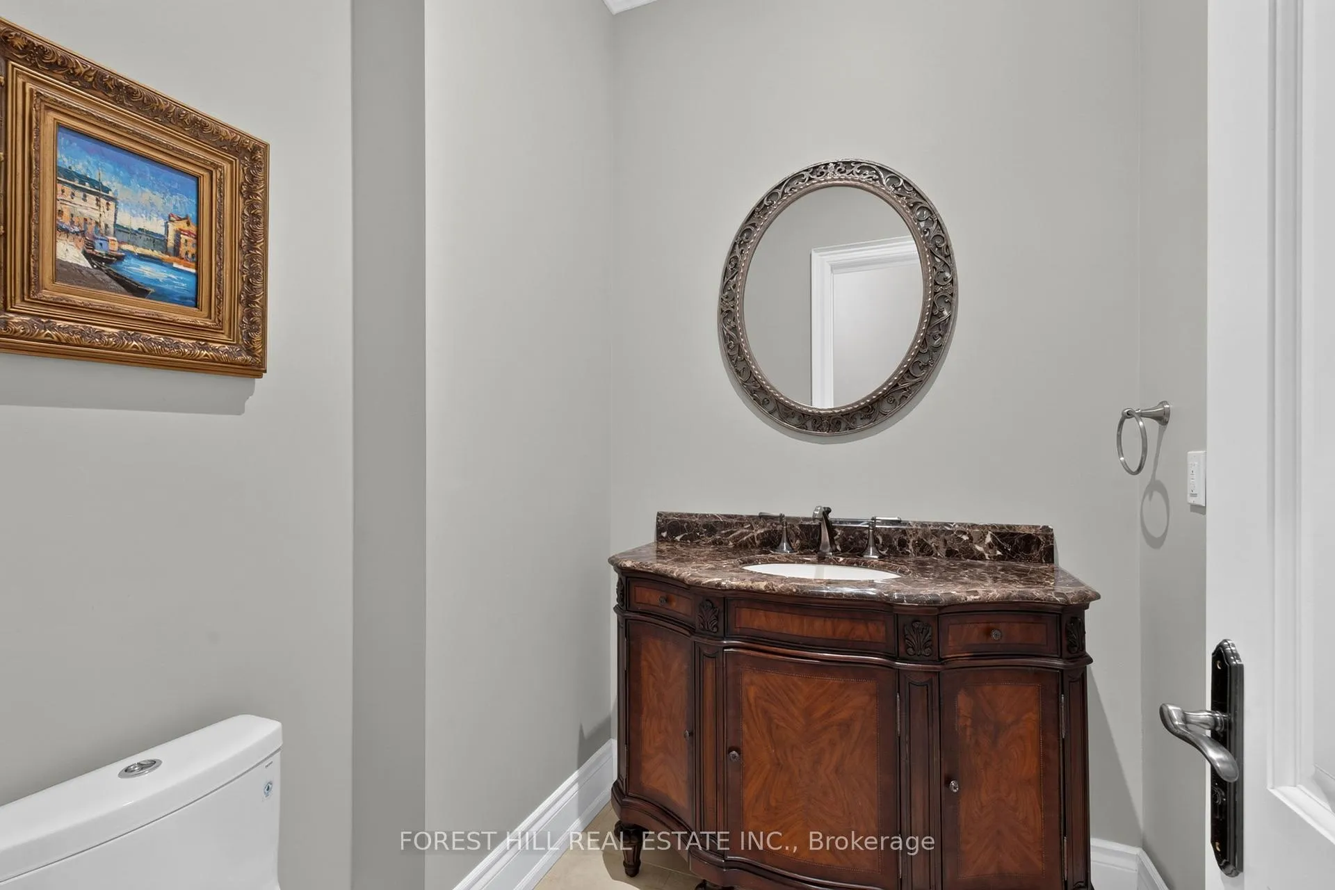 Photo 24 of 59 Munro Boulevard, North York, St. Andrew-Windfields — HOMEH