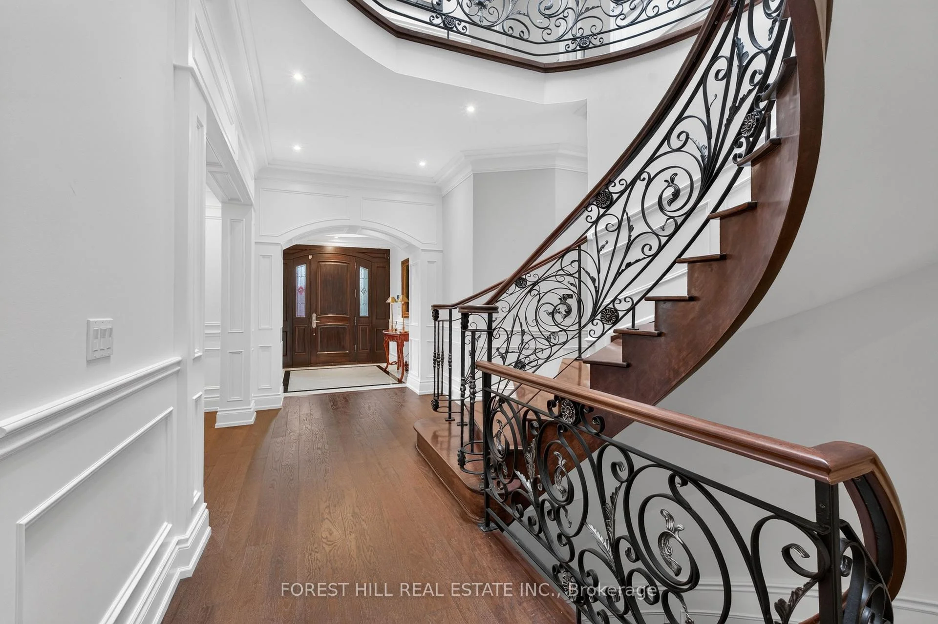 Photo 18 of 59 Munro Boulevard, North York, St. Andrew-Windfields — HOMEH