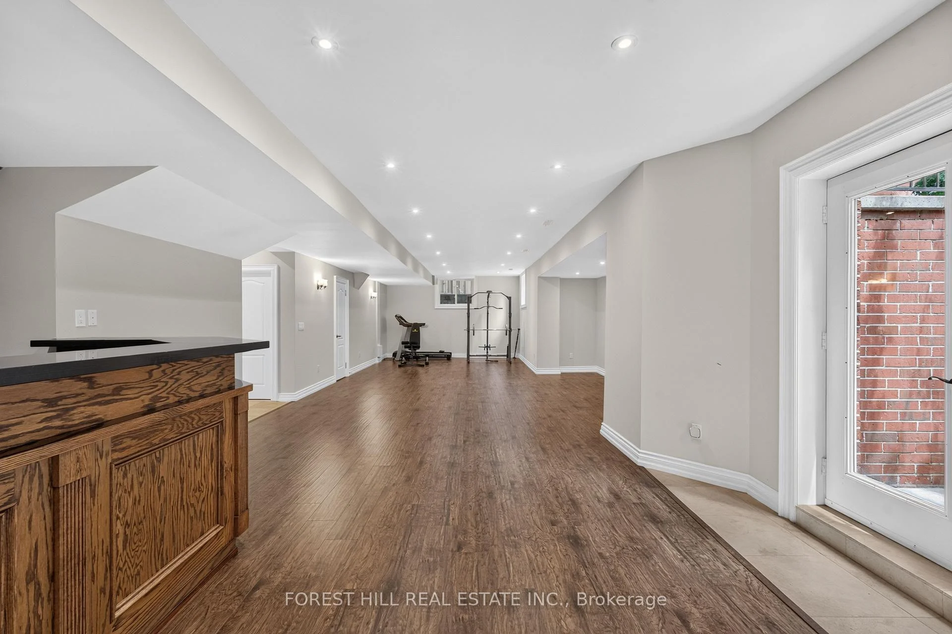 Photo 43 of 59 Munro Boulevard, North York, St. Andrew-Windfields — HOMEH