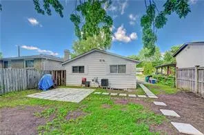 Photo 7 of 53 Helene Crescent, Waterloo, Beechwood — HOMEH