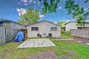 Photo 8 of 53 Helene Crescent, Waterloo, Beechwood — HOMEH