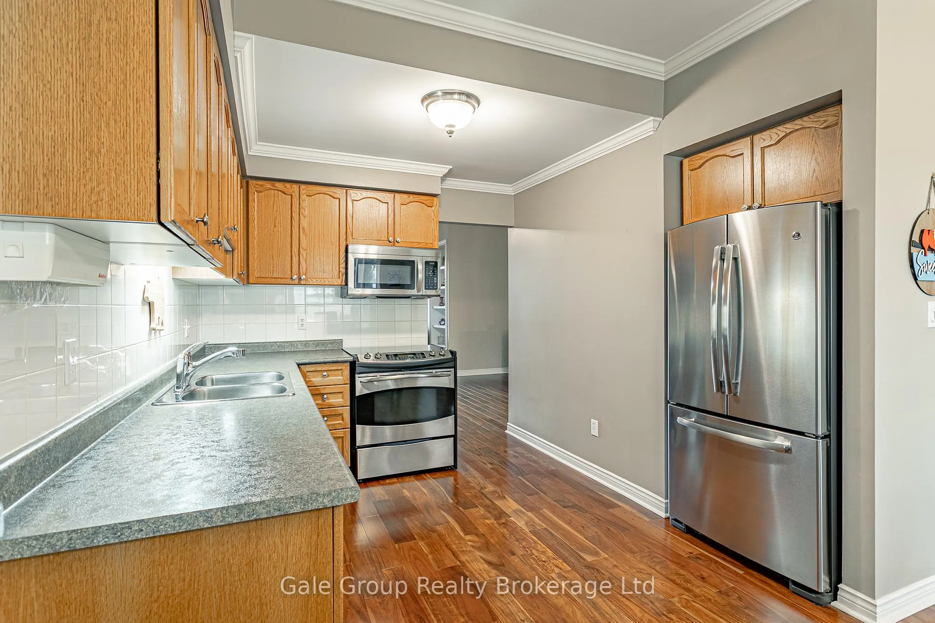 Photo 7 of 94 Greentrail Drive, Hamilton, Twenty Place — HOMEH