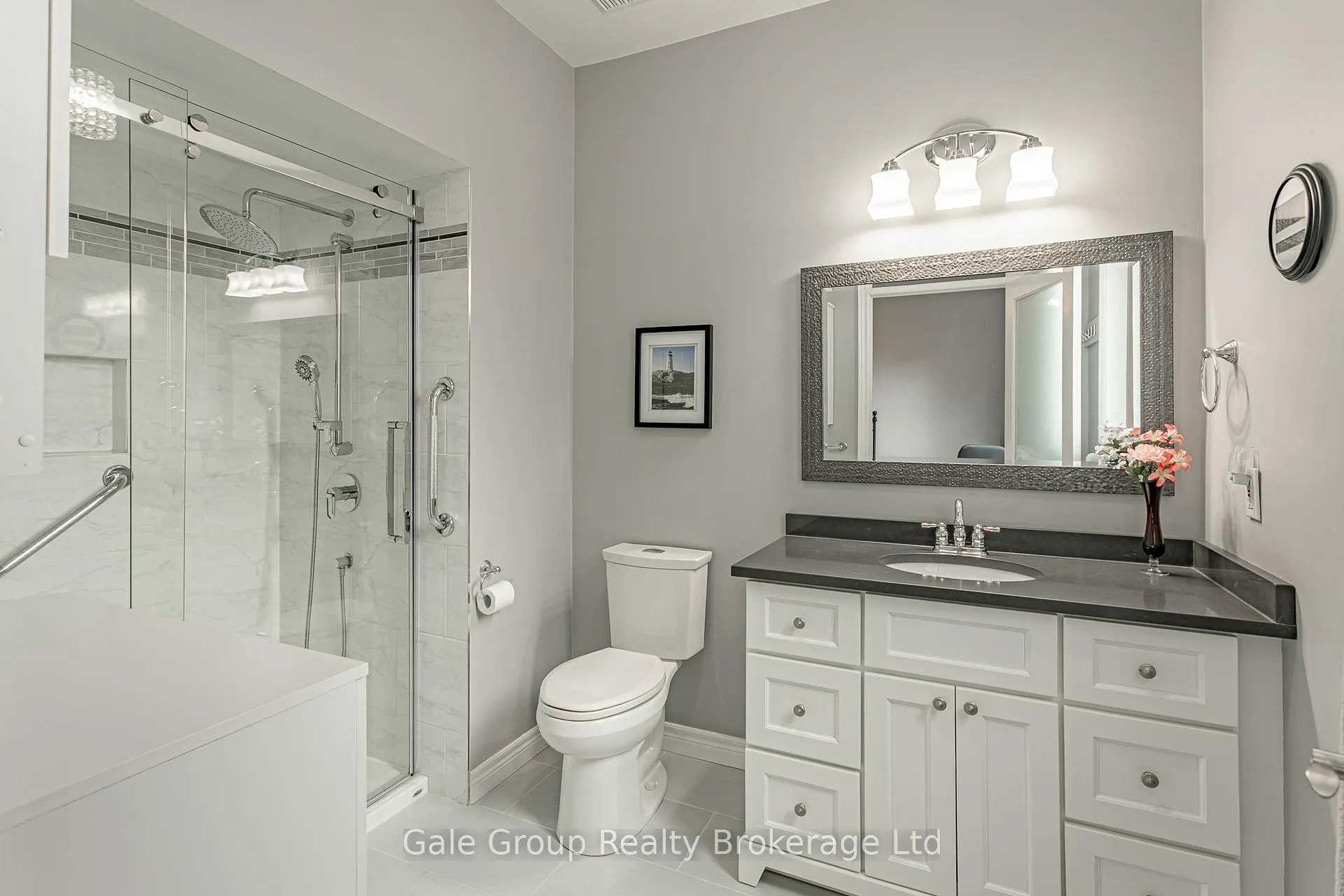Photo 18 of 94 Greentrail Drive, Hamilton, Twenty Place — HOMEH